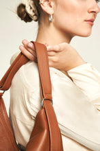 Laden Sie das Bild in den Galerie-Viewer, Softbag M